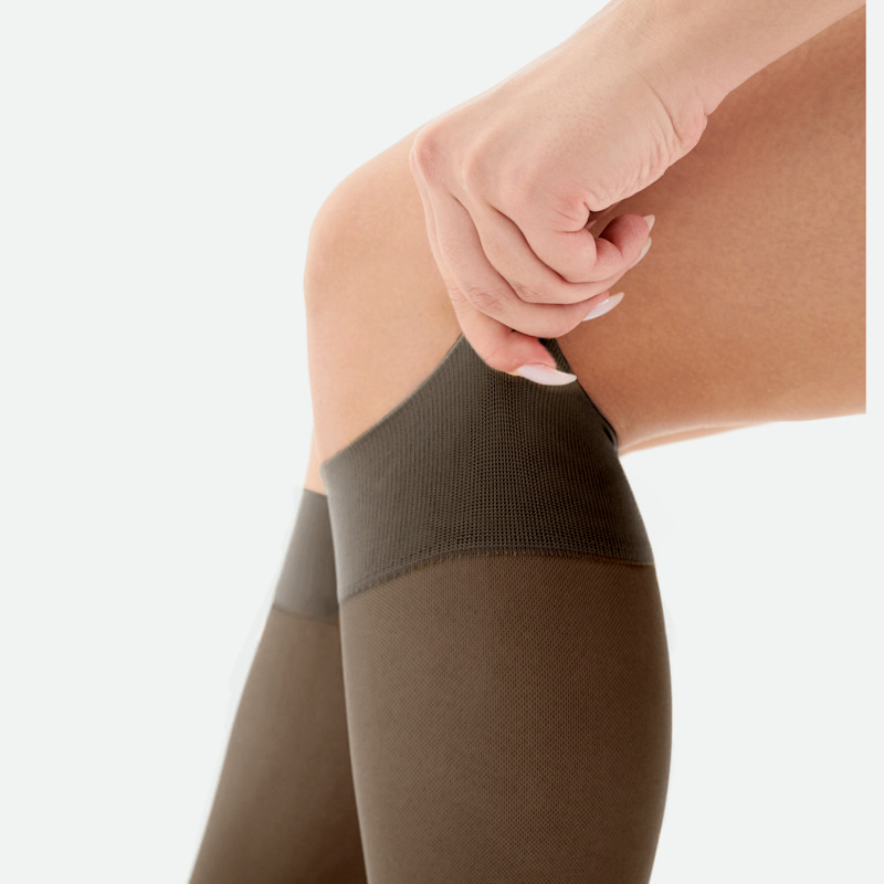 Компрессионные гольфы 1С104 VENOTEKS, 1 класс купить в OrtoMir24